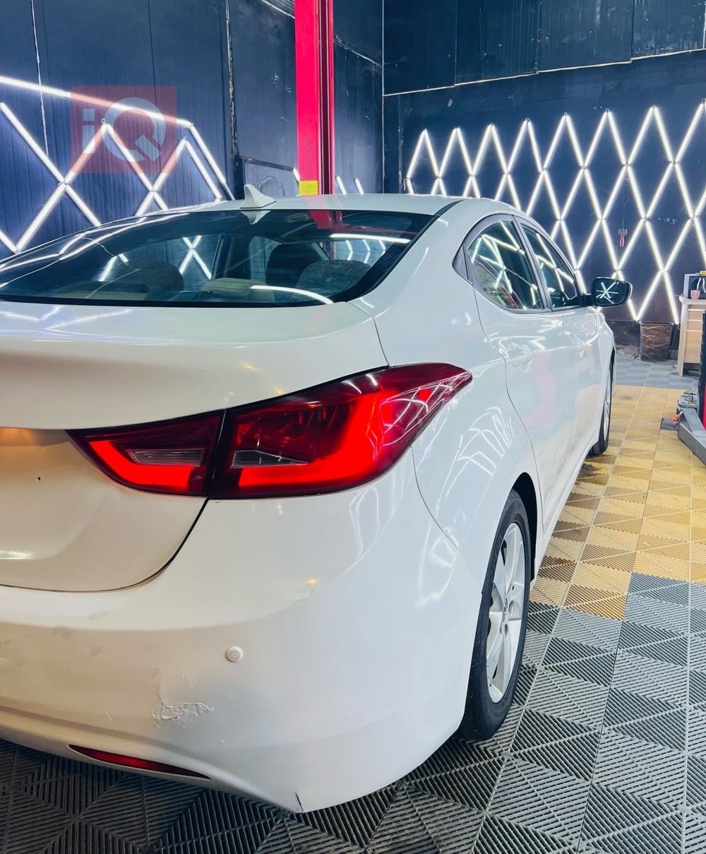 هيونداي النترا